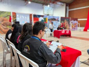 Funcionarios del CNE de Imbabura durante actividades del proceso electoral para las Elecciones Seccionales