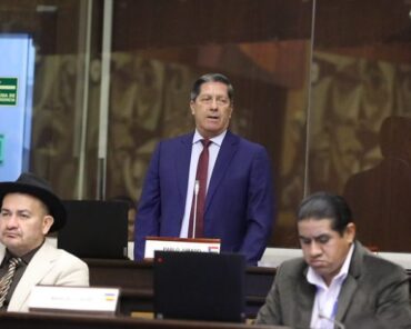 Pablo Jurado durante una sesión de la Asamblea Nacional del Ecuador